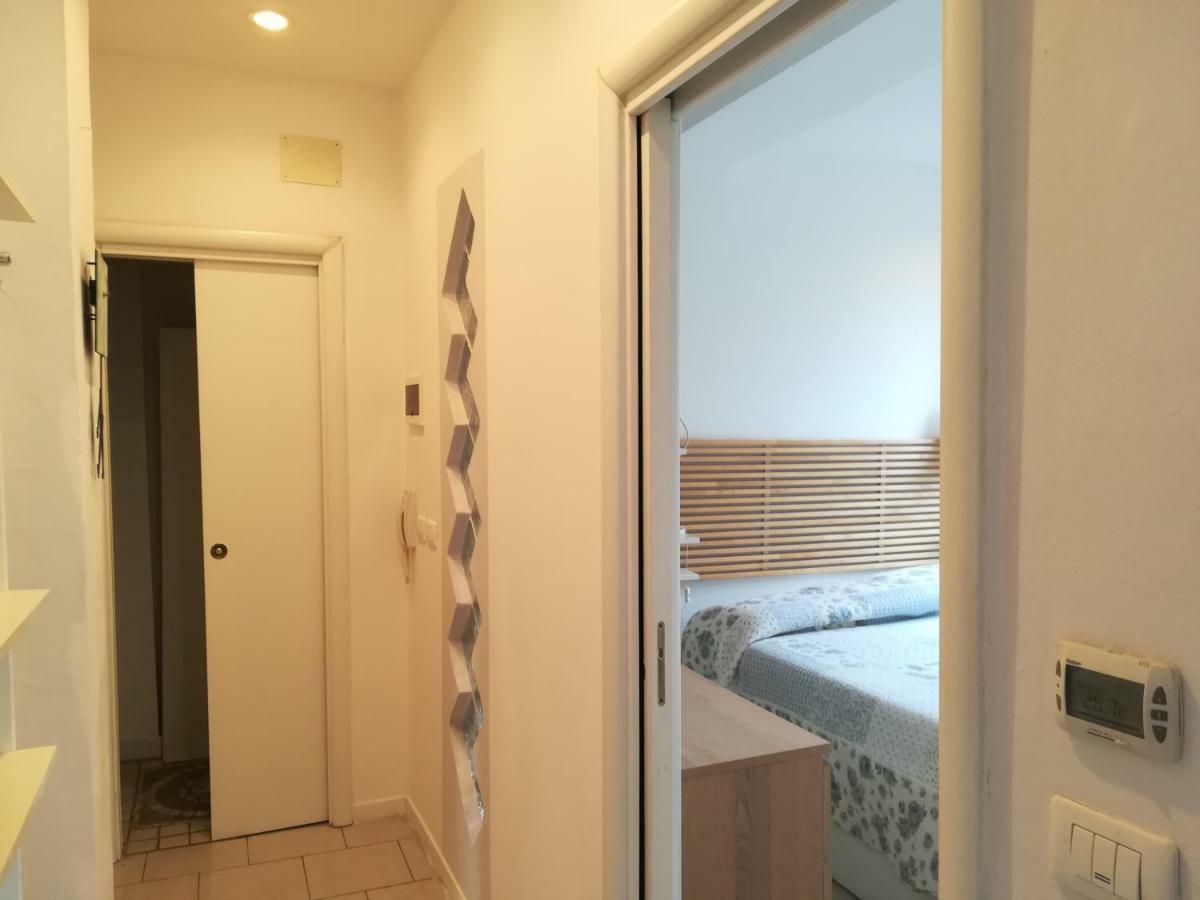 Pisolo Casa Vacanze Nuovo Appartamento Vicino All'Ospedale Sant'Orsola Bologna Bagian luar foto